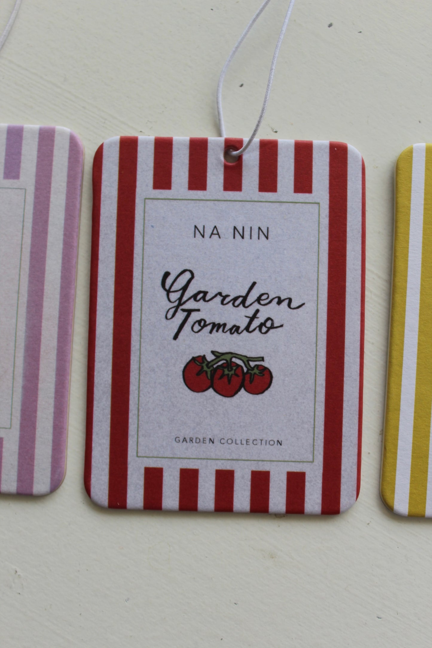 Na Nin Fragrance Card