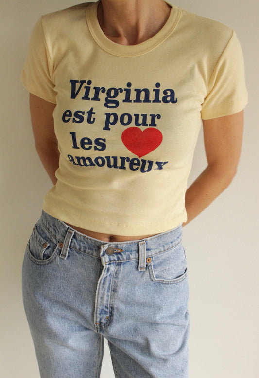 "Virginia Est Pour Les Amoureux" Baby Rib Crop T-Shirt