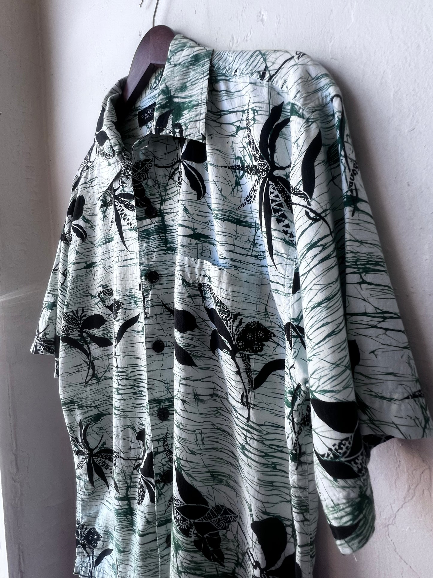 Vintage Tropical Sage Camp Button Up