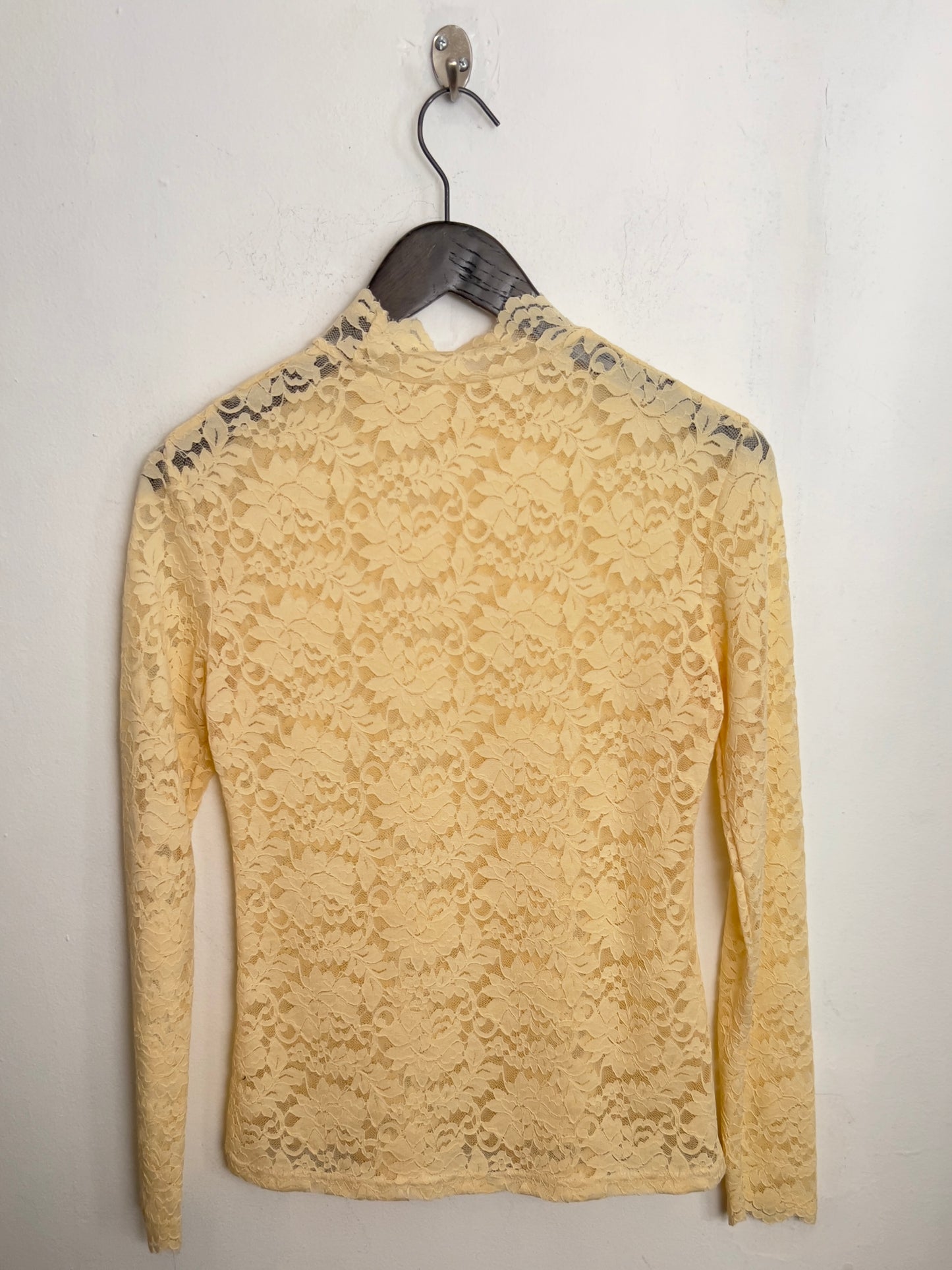 Vintage Antique Crème Lace Turtleneck Shell