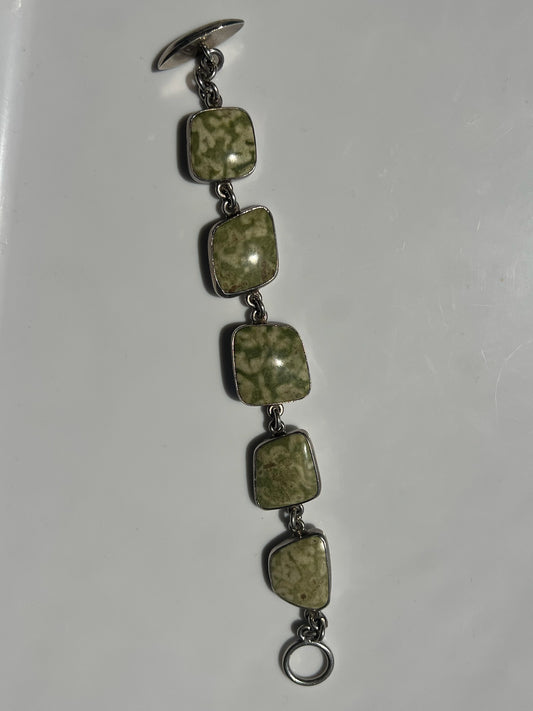 Incredible Vintage Sterling Silver Green Jasper Cabochon Bracelet