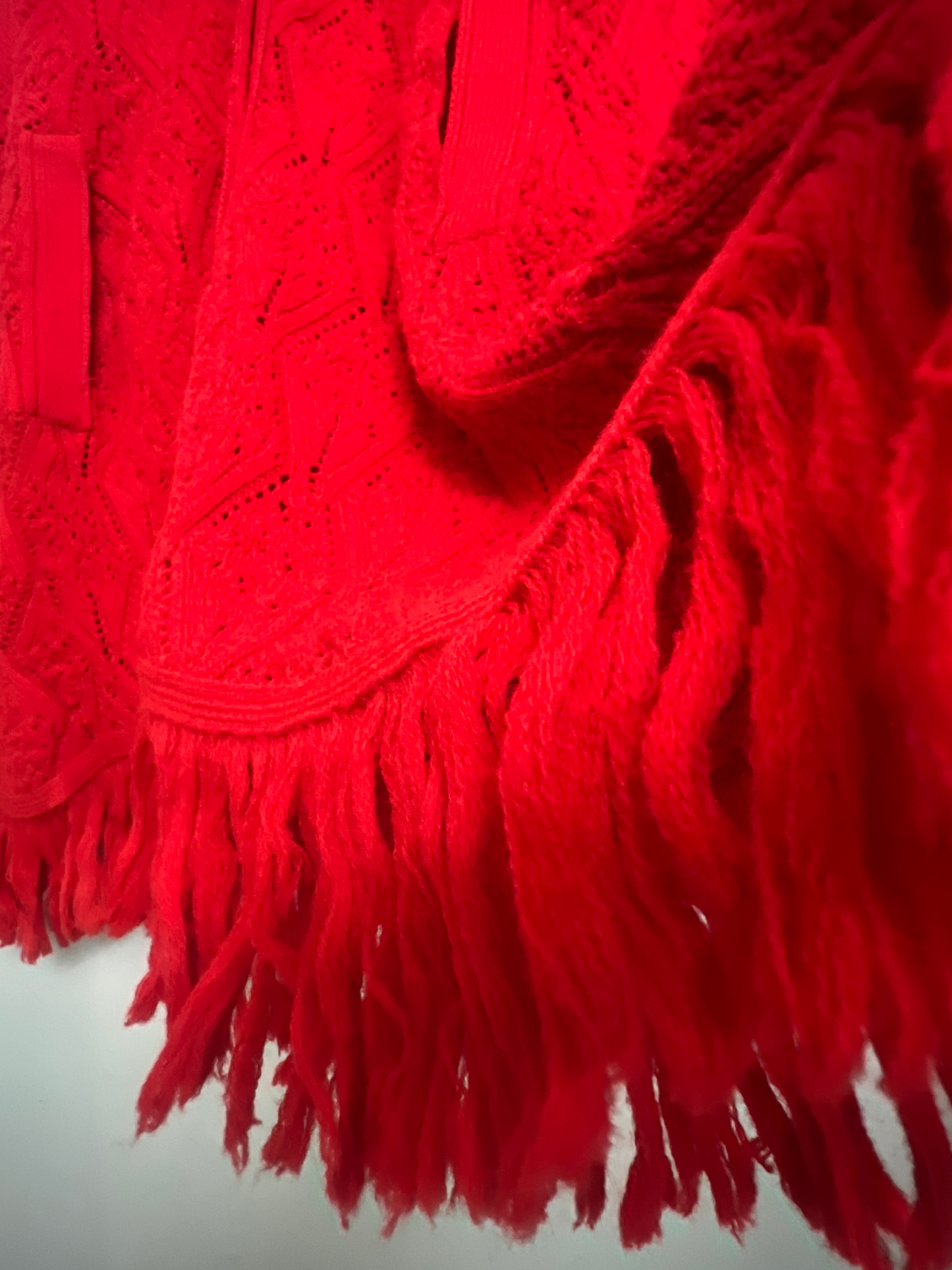 Vintage Crimson Knit Collared Ruana