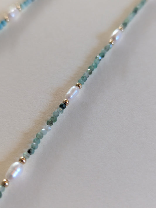 Emerald and Pearl Bracelet by giantlion