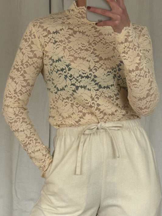 Vintage Antique Crème Lace Turtleneck Shell