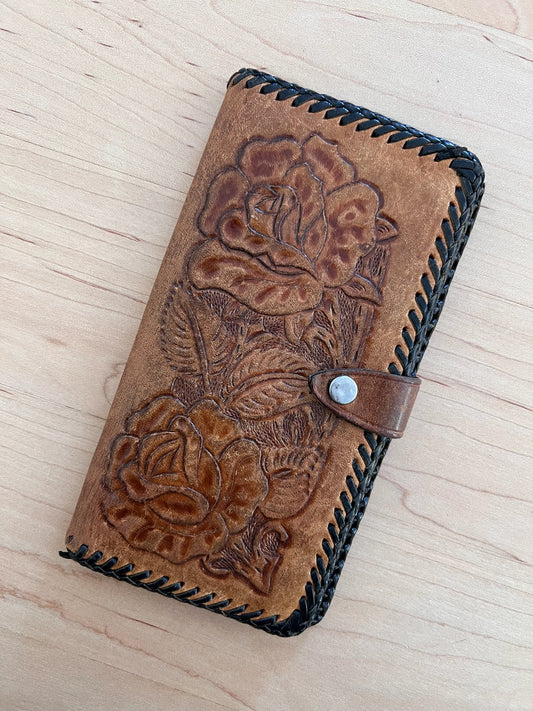 Vintage Leather Floral Embossed Billfold