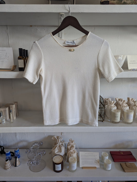 Vintage Creamy Rosette Waffle Knit Short Sleeve Shirt