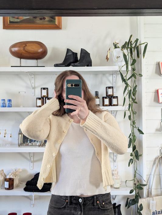 Vintage Crew Neck Thick Ivory Cardigan