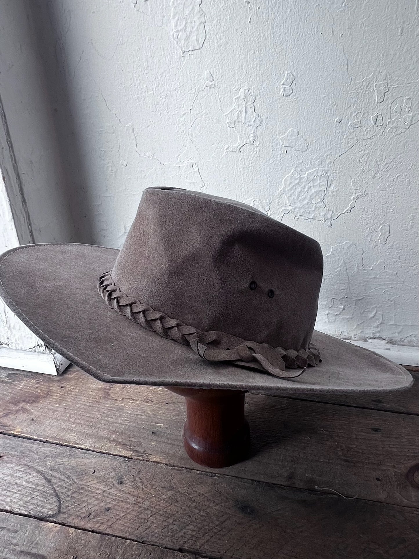 Vintage Taupe Outback Hat