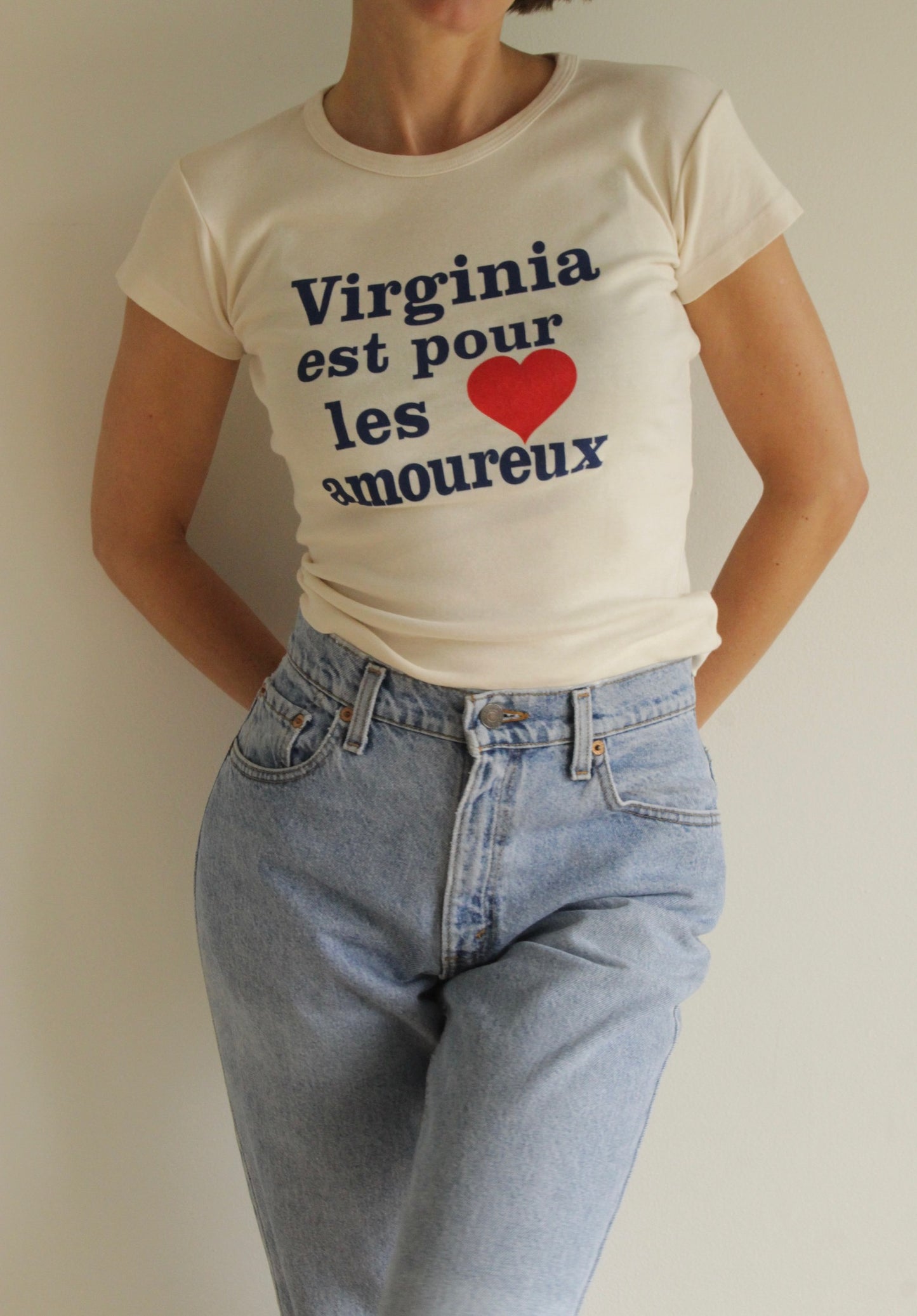"Virginia Est Pour Les Armoureux" Cap Sleeve Baby Rib T-Shirt