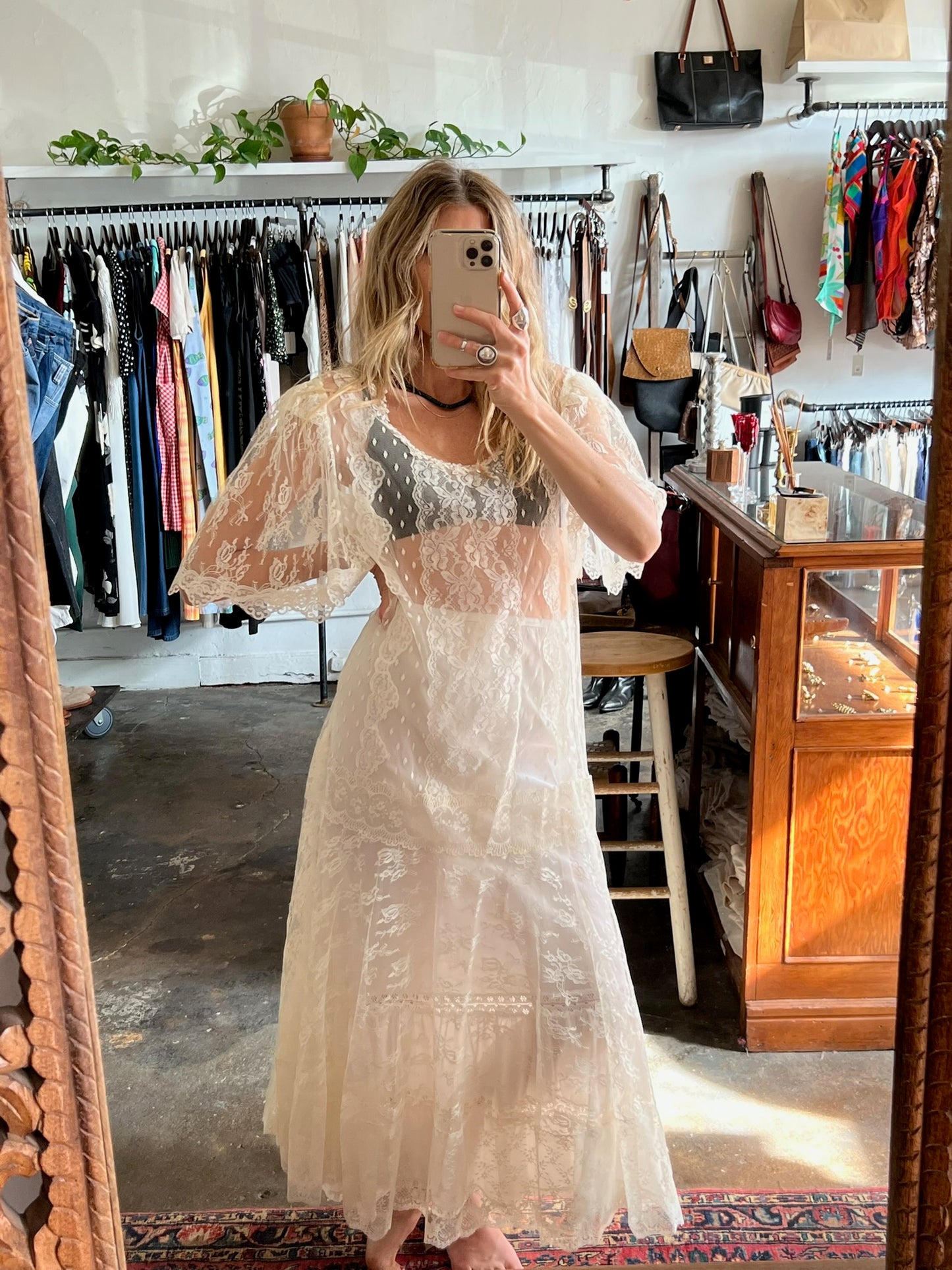 Vintage Butterfly Sleeve Lace Dress