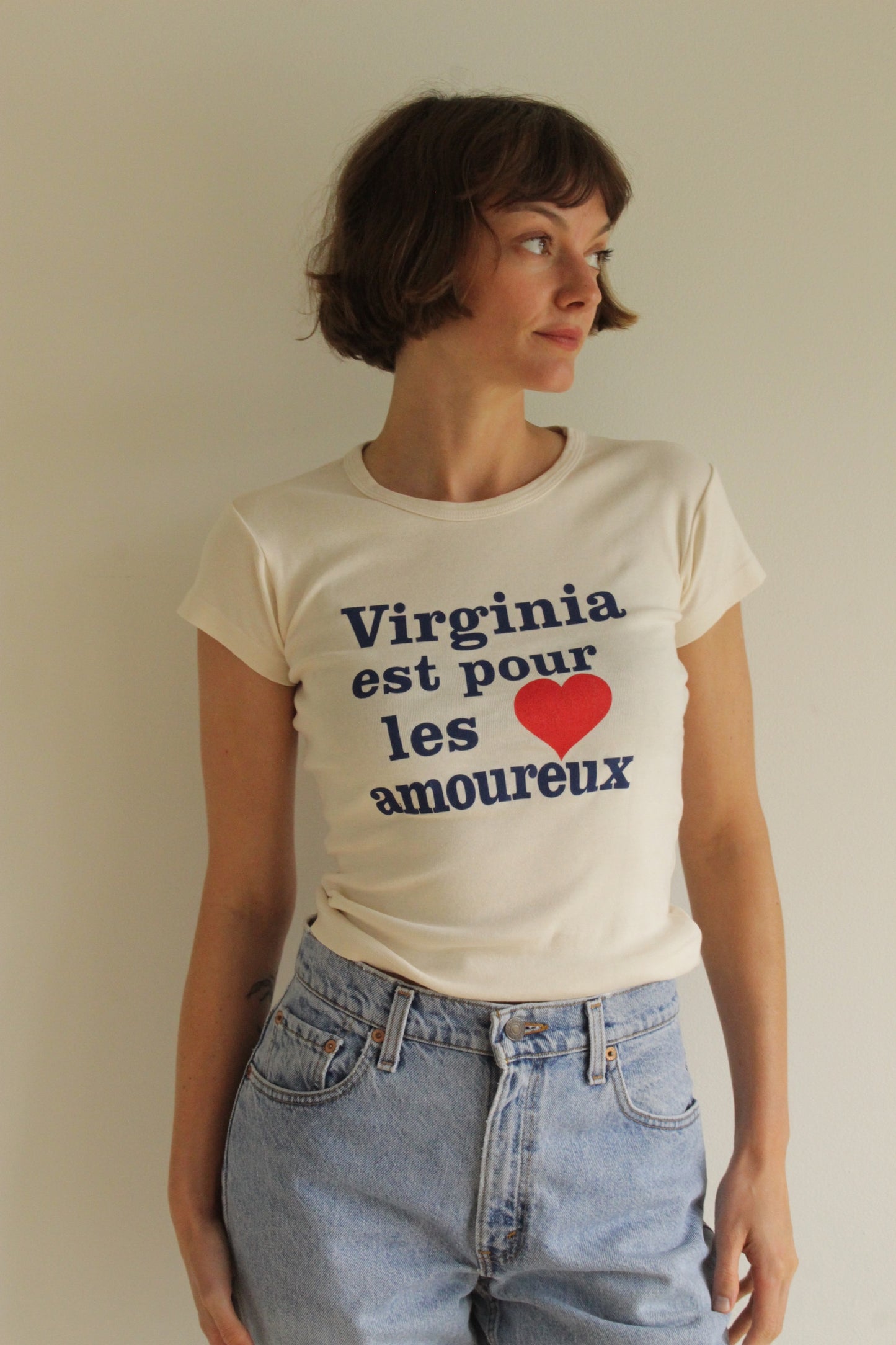 "Virginia Est Pour Les Armoureux" Cap Sleeve Baby Rib T-Shirt