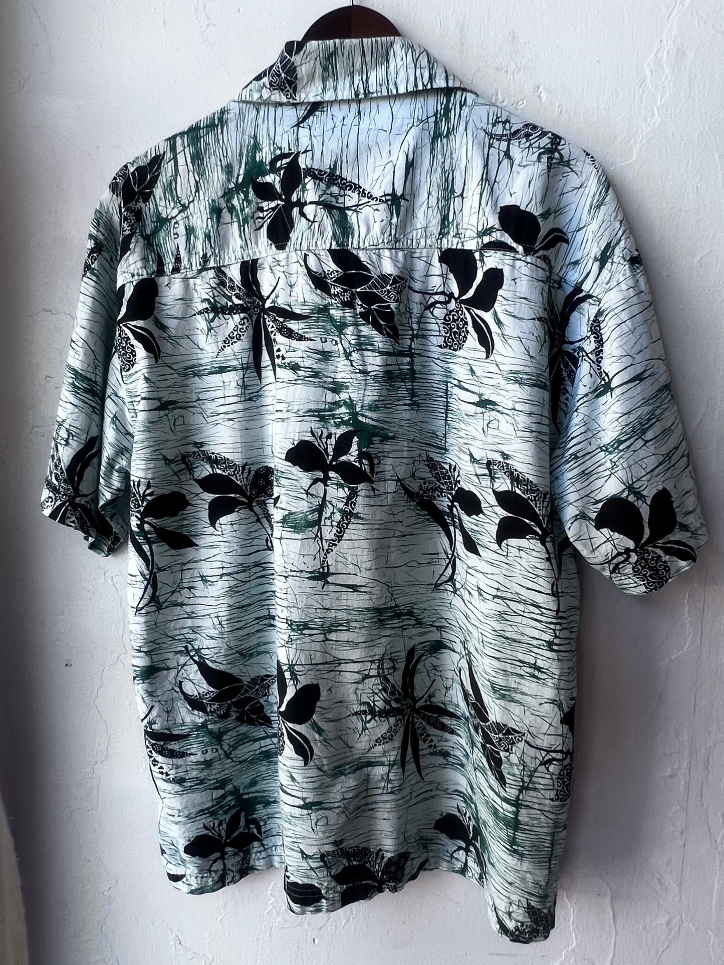 Vintage Tropical Sage Camp Button Up