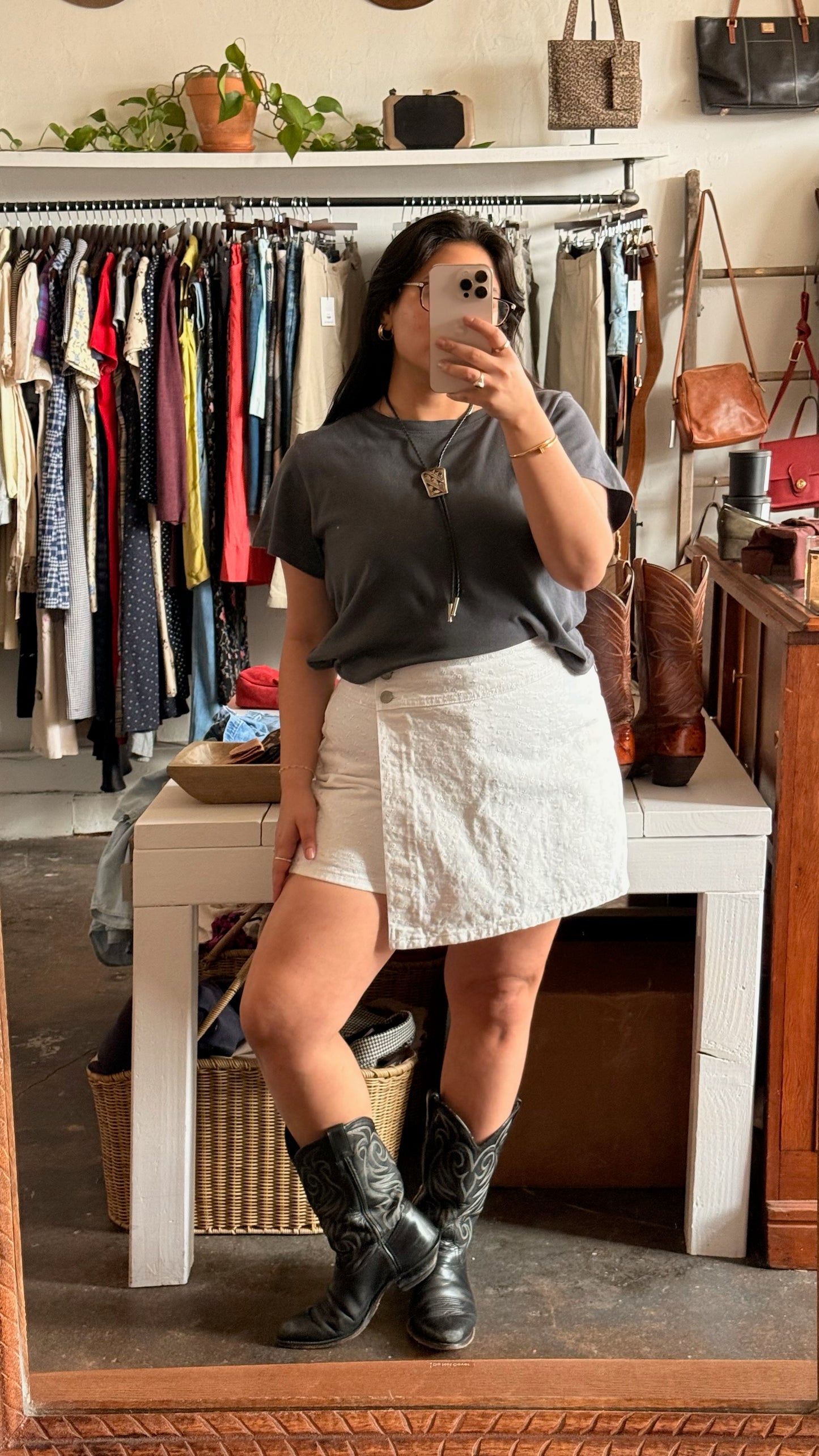Vintage Ivory Embroidered Skort