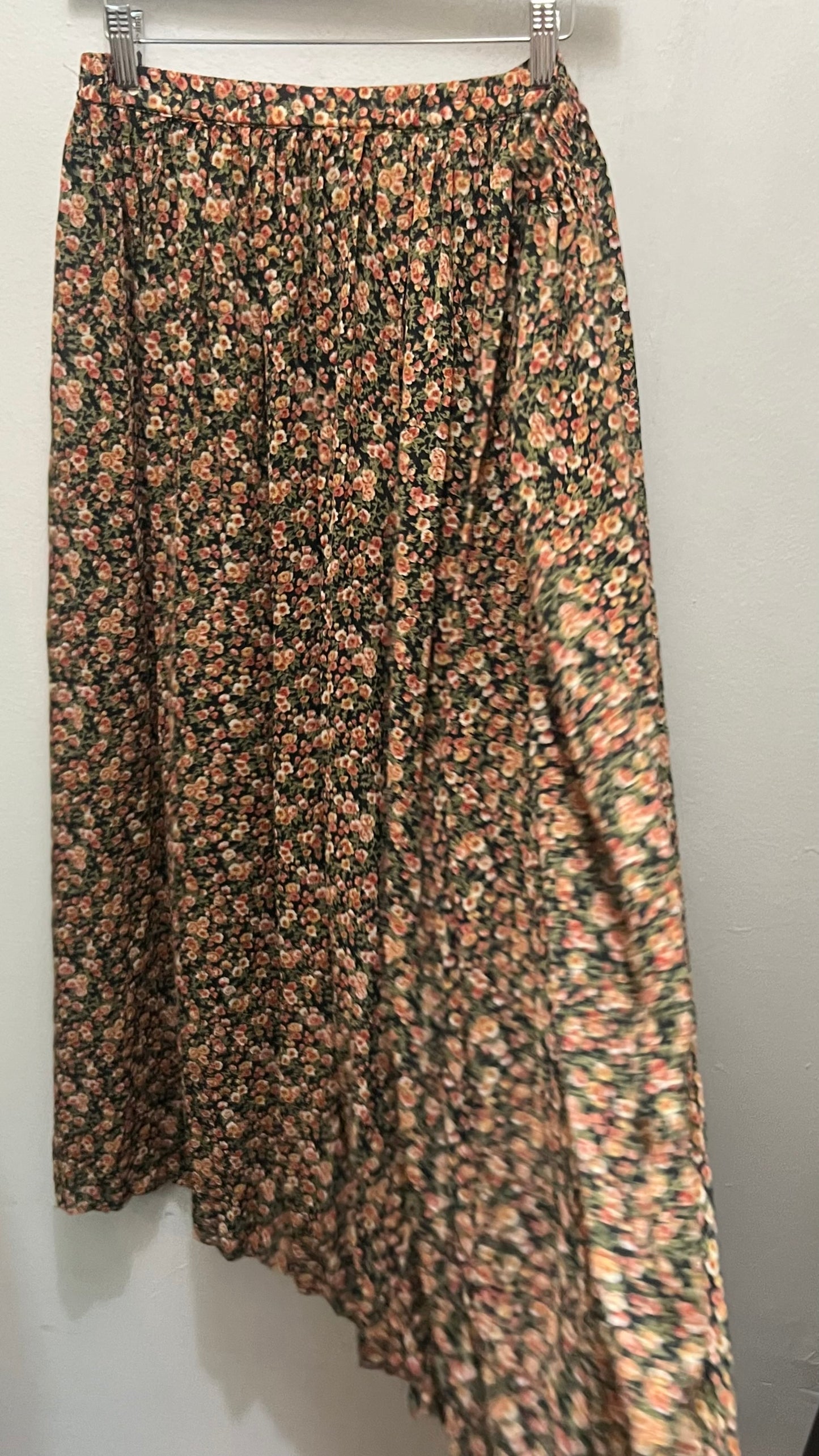 Vintage Floral Sweeping Maxi-Skirt