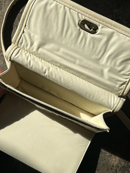 Darling Vintage Creamy Crossbody Bag