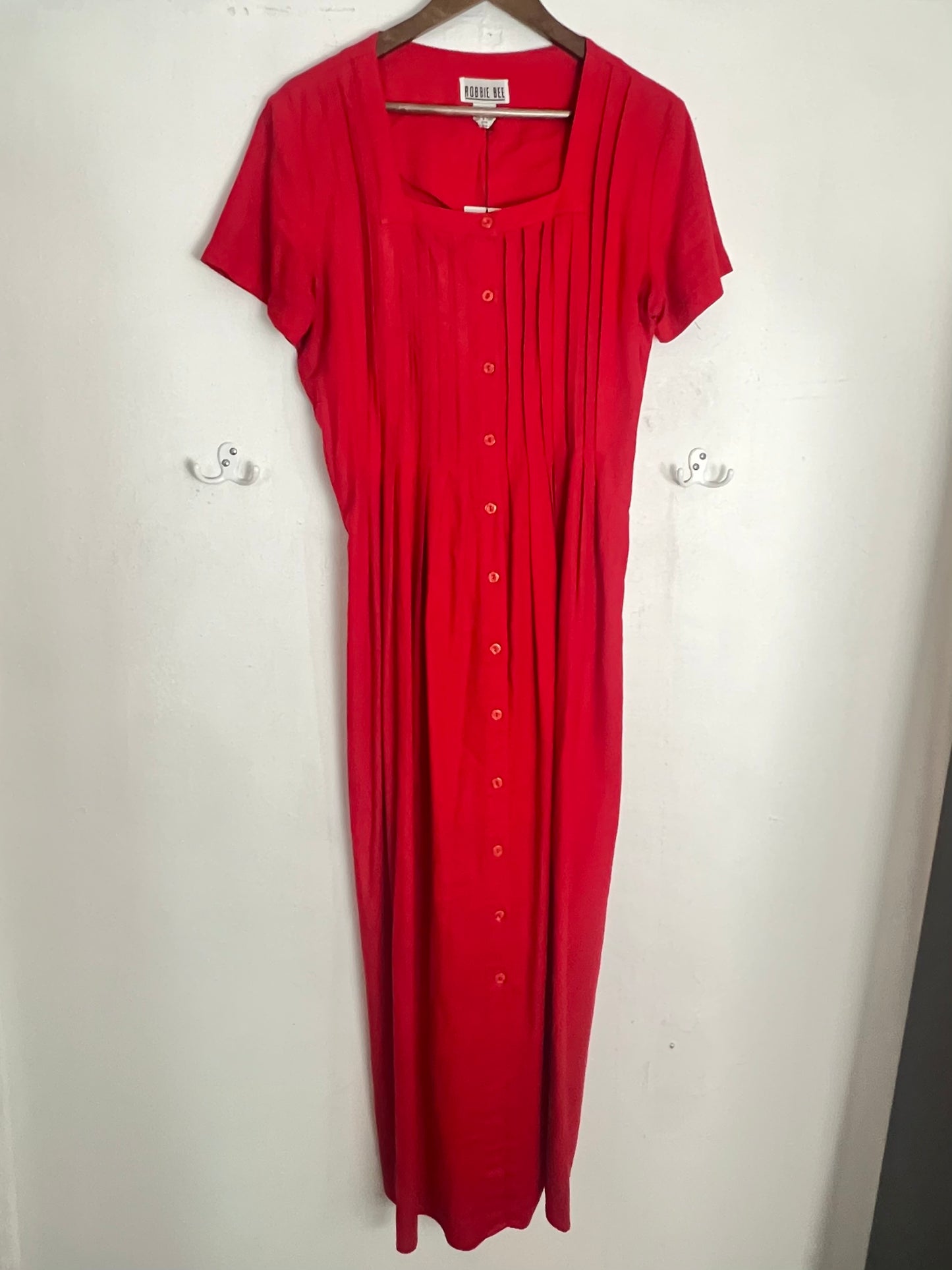Vintage Rich - Ruby Gown