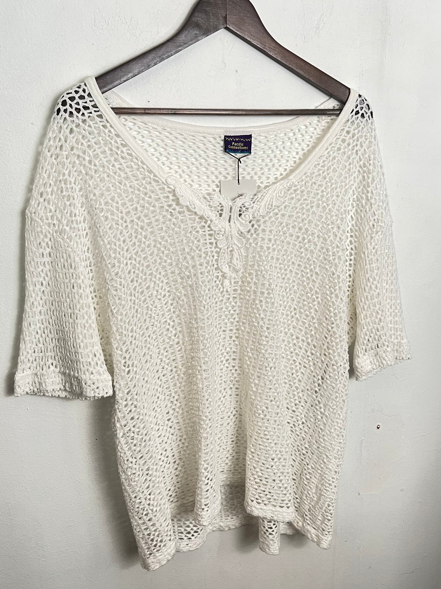 Vintage Ivory Mesh Knit Shell