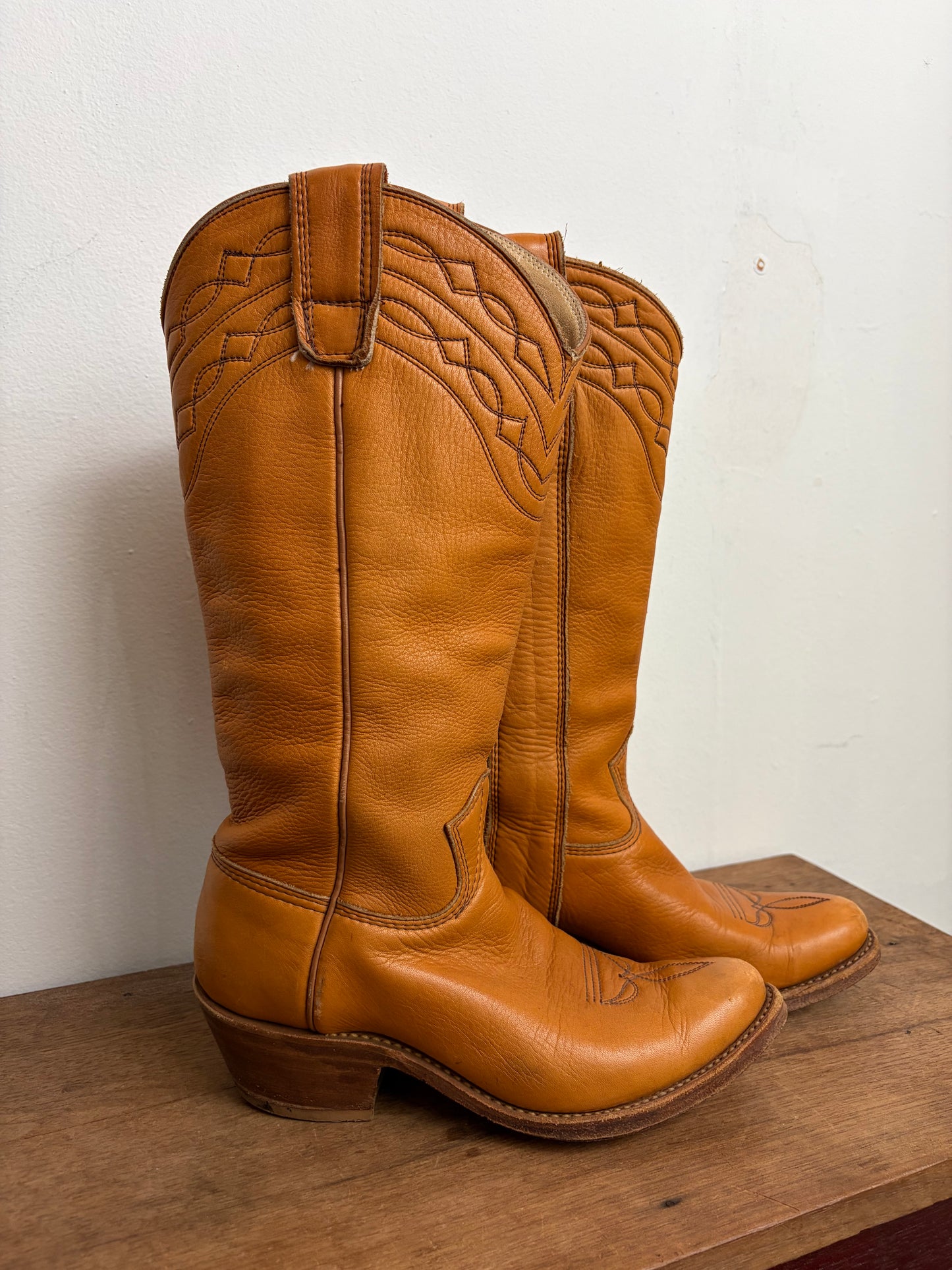 Vintage Clay Leather Cowboy Boots
