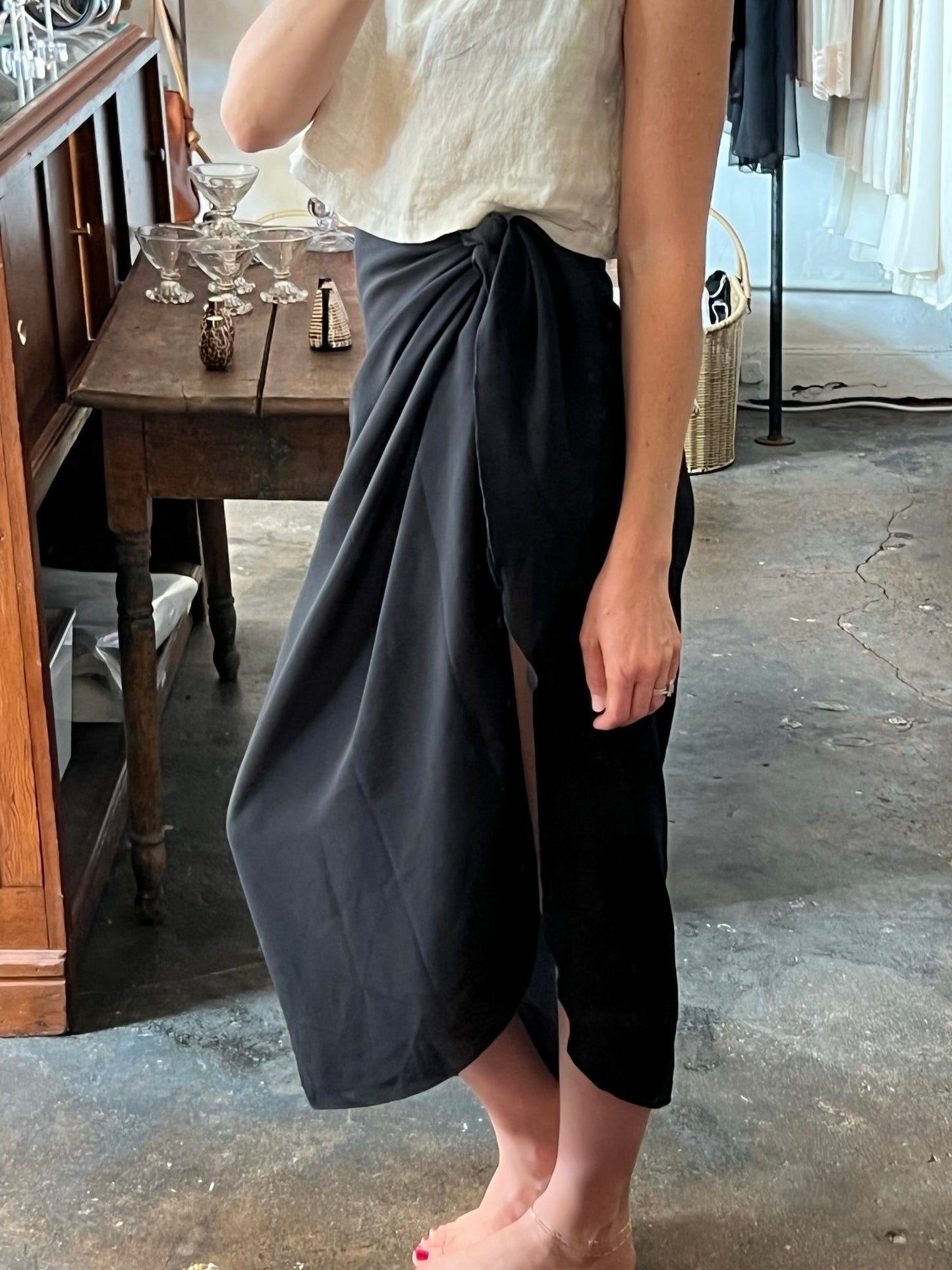 Vintage Sheer Onyx Sarong