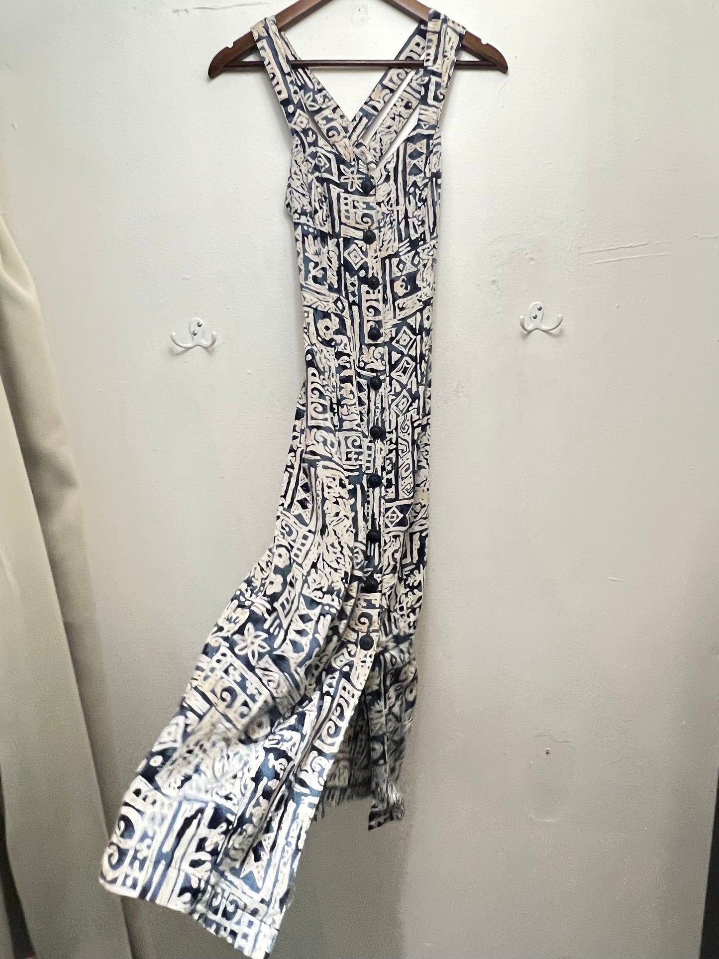 Beautiful Vintage Ocean & Ivory Dress
