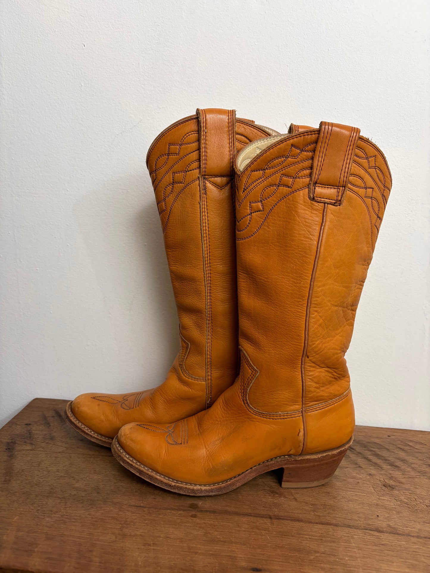 Vintage Clay Leather Cowboy Boots