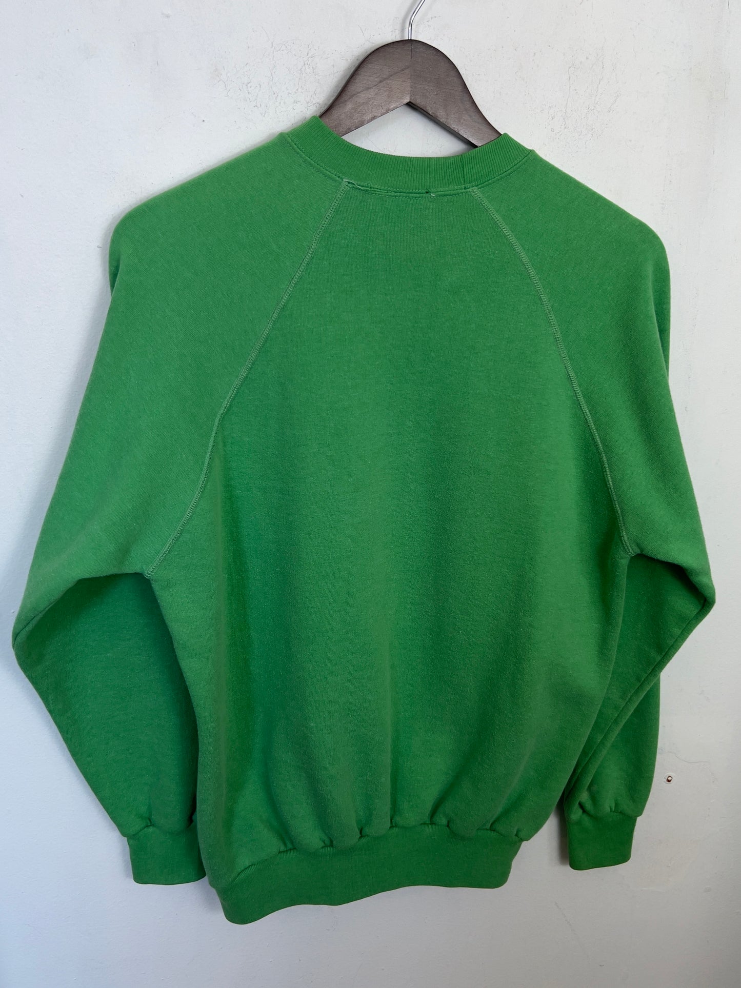 Vintage Ireland Graphic Crewneck Sweatshirt