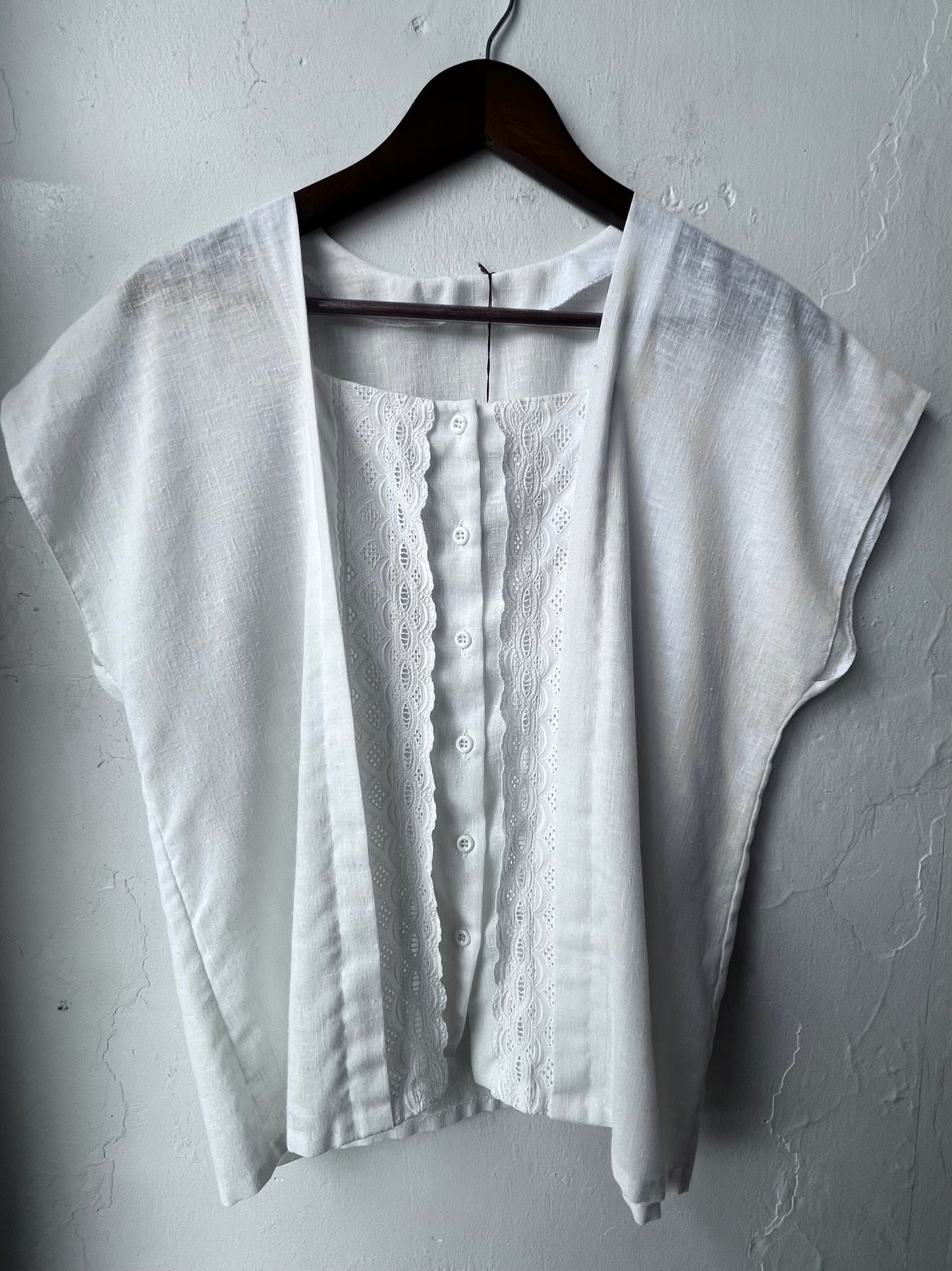 Vintage White Linen Lace Front Blouse