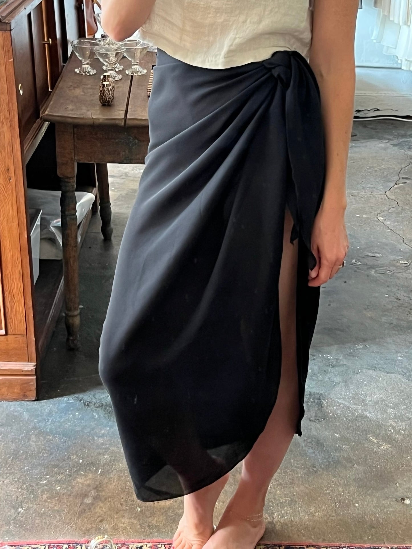 Vintage Sheer Onyx Sarong