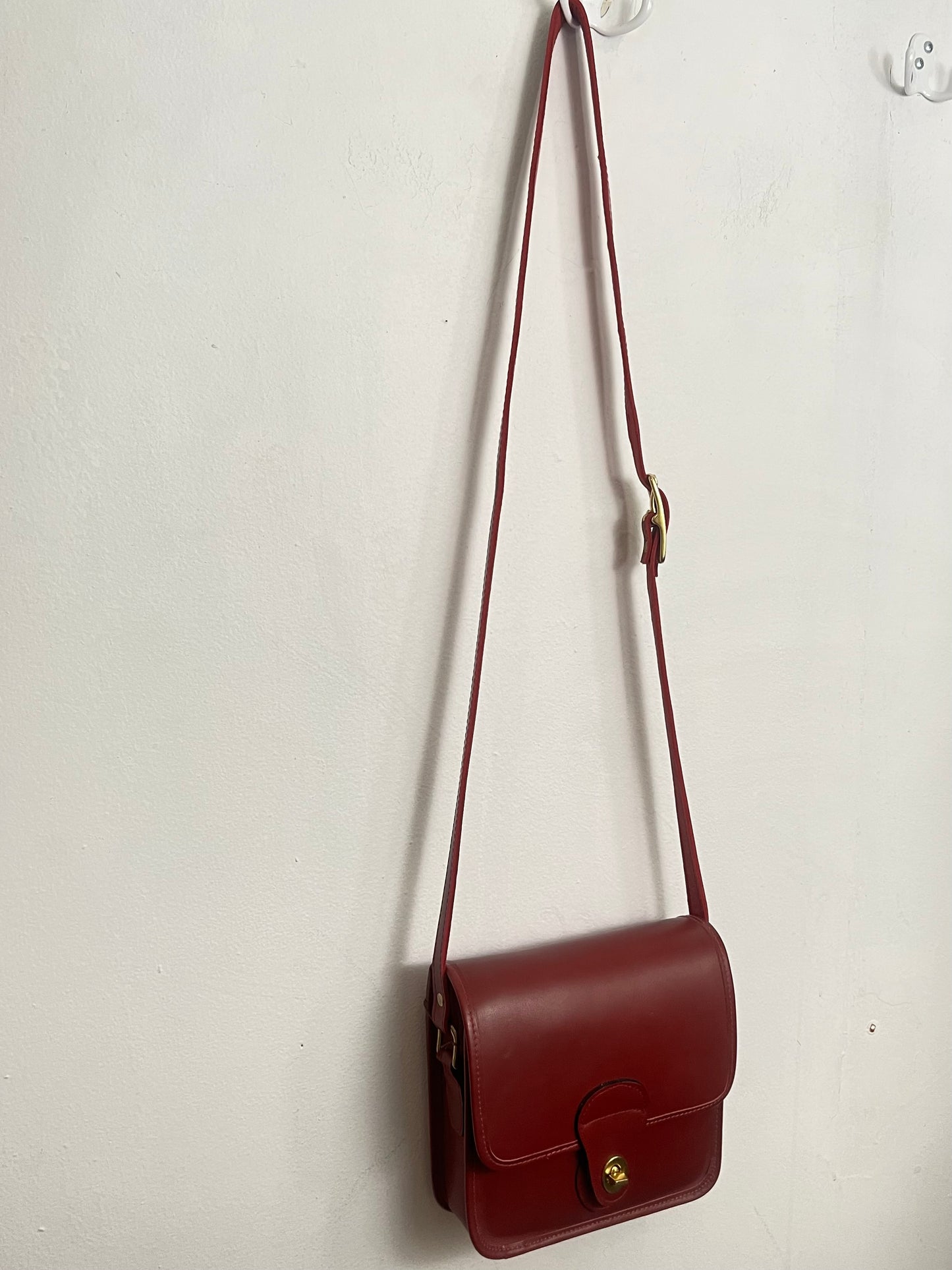 Vintage Crimson Leather Adjustable Shoulder Bag