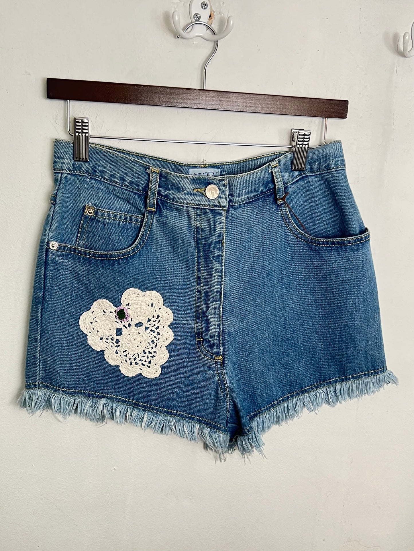 Vintage Crochet Patch Denim Short