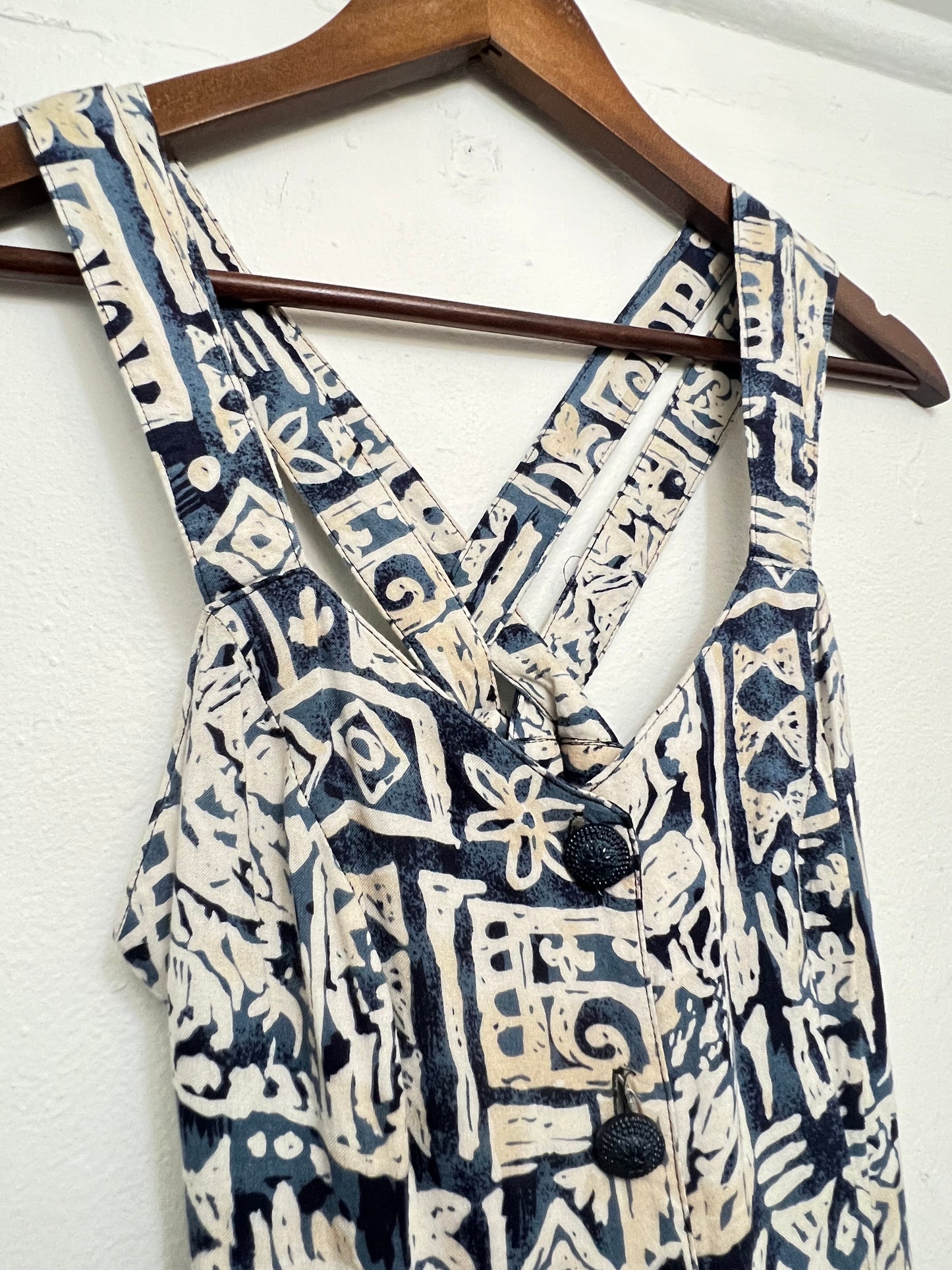 Beautiful Vintage Ocean & Ivory Dress