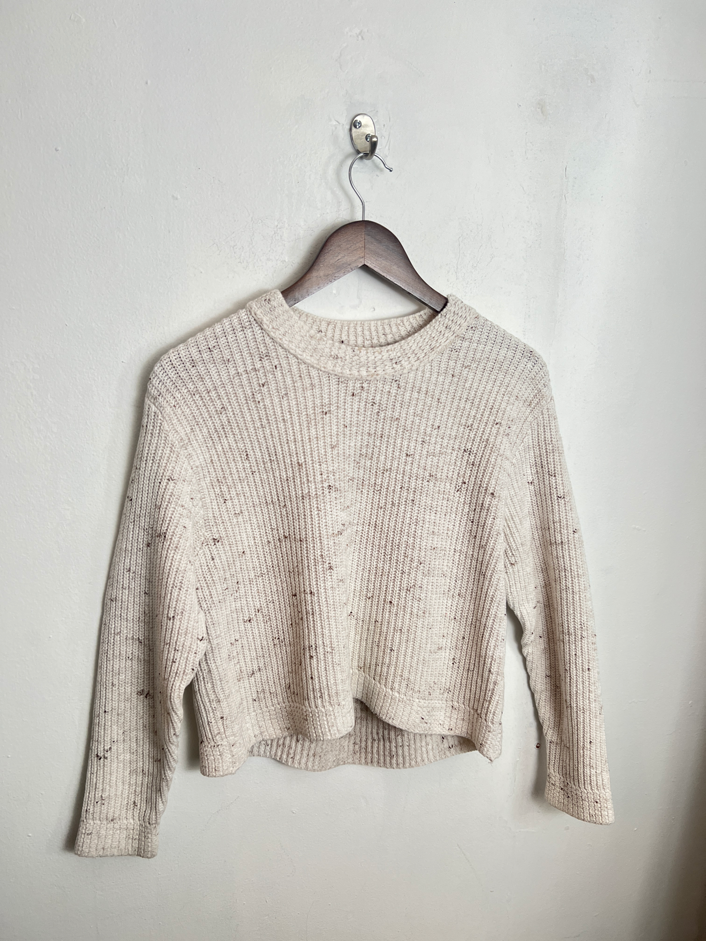Vintage Ecru Umber-Fleck Cable Knit Sweater