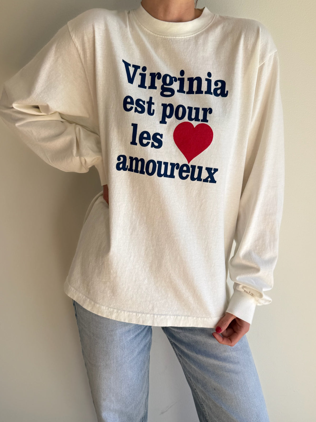 "Virginia Est Pour Les Amoureux" Long Sleeve Wide T-Shirt