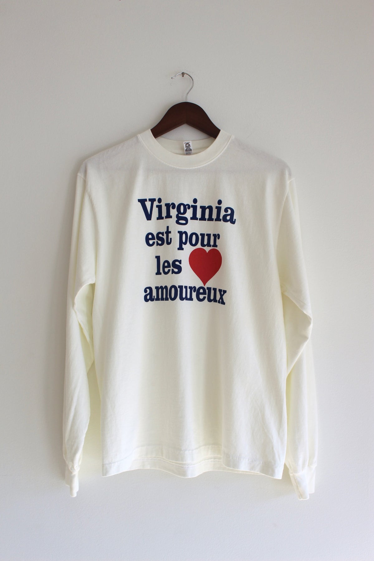 "Virginia Est Pour Les Amoureux" Long Sleeve Wide T-Shirt