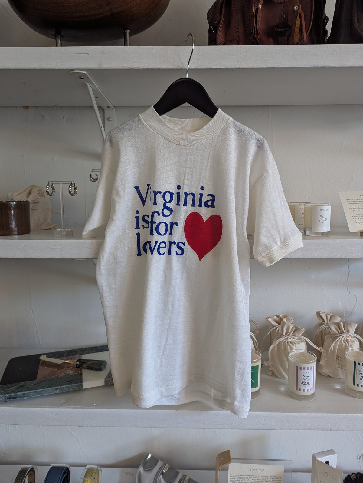 Vintage Teens "Virginia is for Lovers" T-Shirt