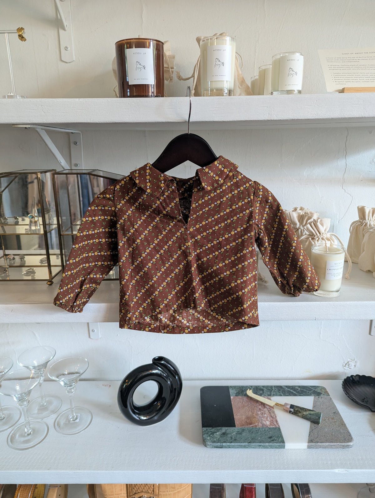 Vintage Youth Cocoa Floral Cropped Top