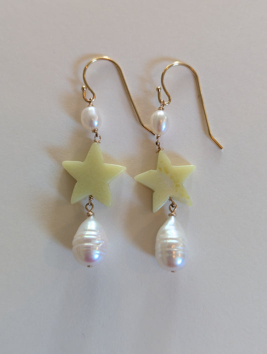 Jade Star and Pearl Earrings by giantlion