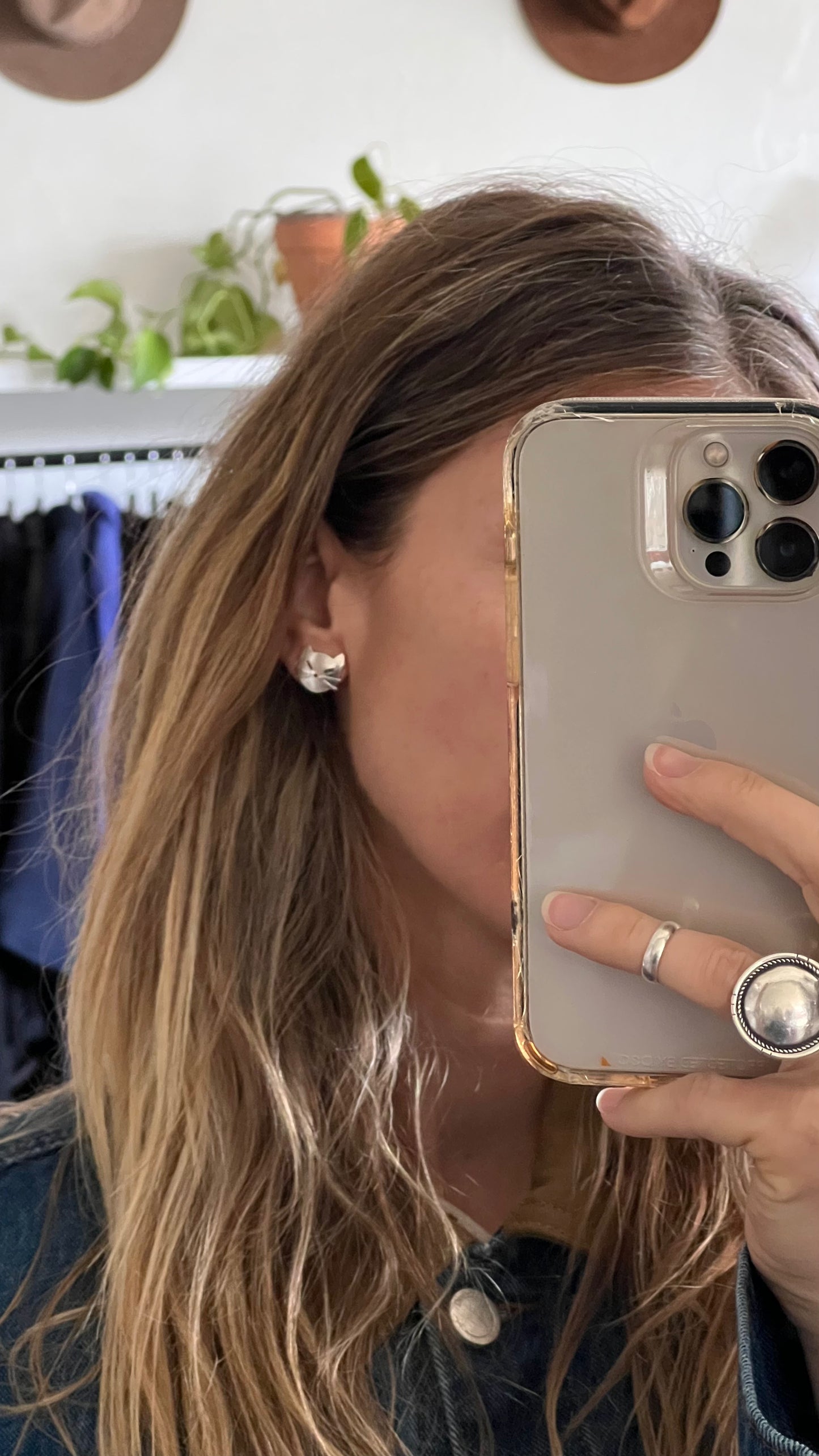 Vintage Sterling Silver Engraved Cat Face Studs