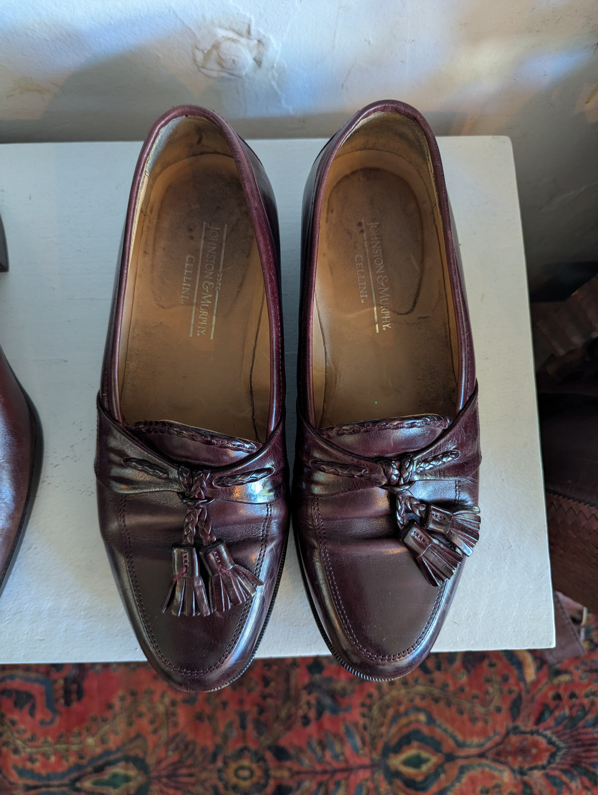 Vintage Burgundy Brown Tasseled Loafers